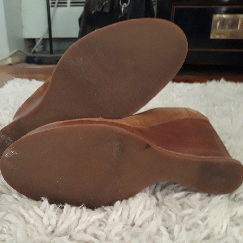 Vintage Michael Kors platform wedges - Picture 3 of 6